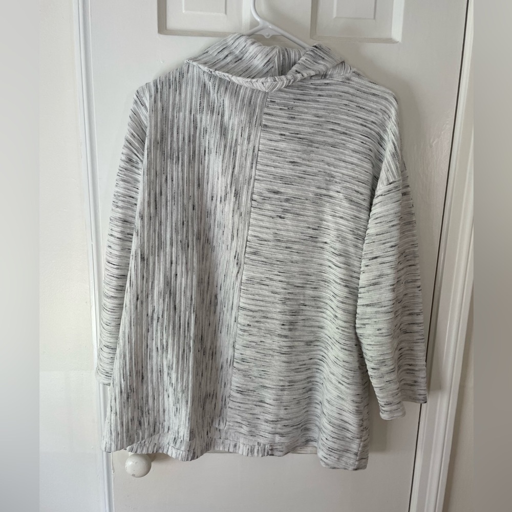 Chicos Light Pullover - image 2